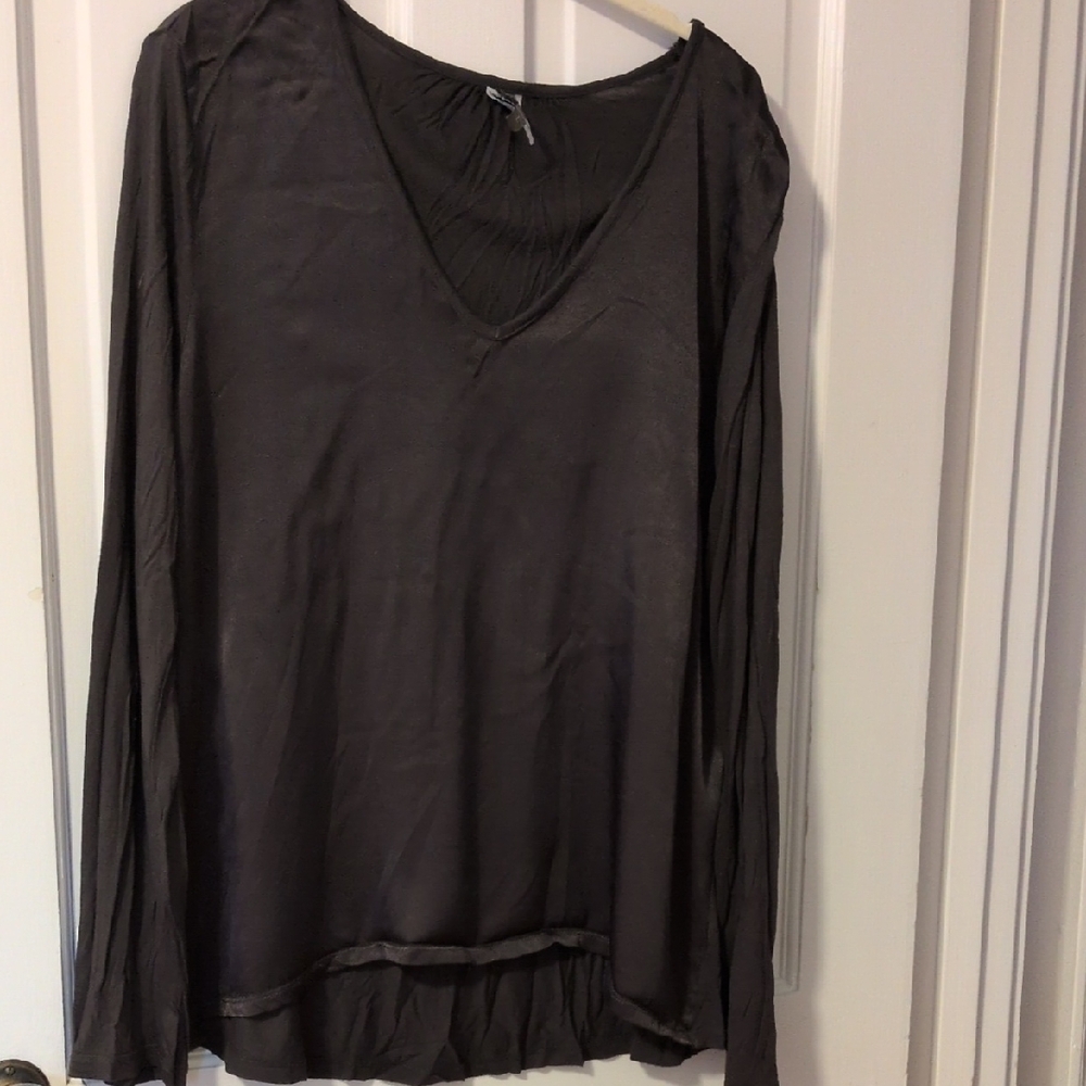 XCVI Charcoal Long Sleeve Blouse